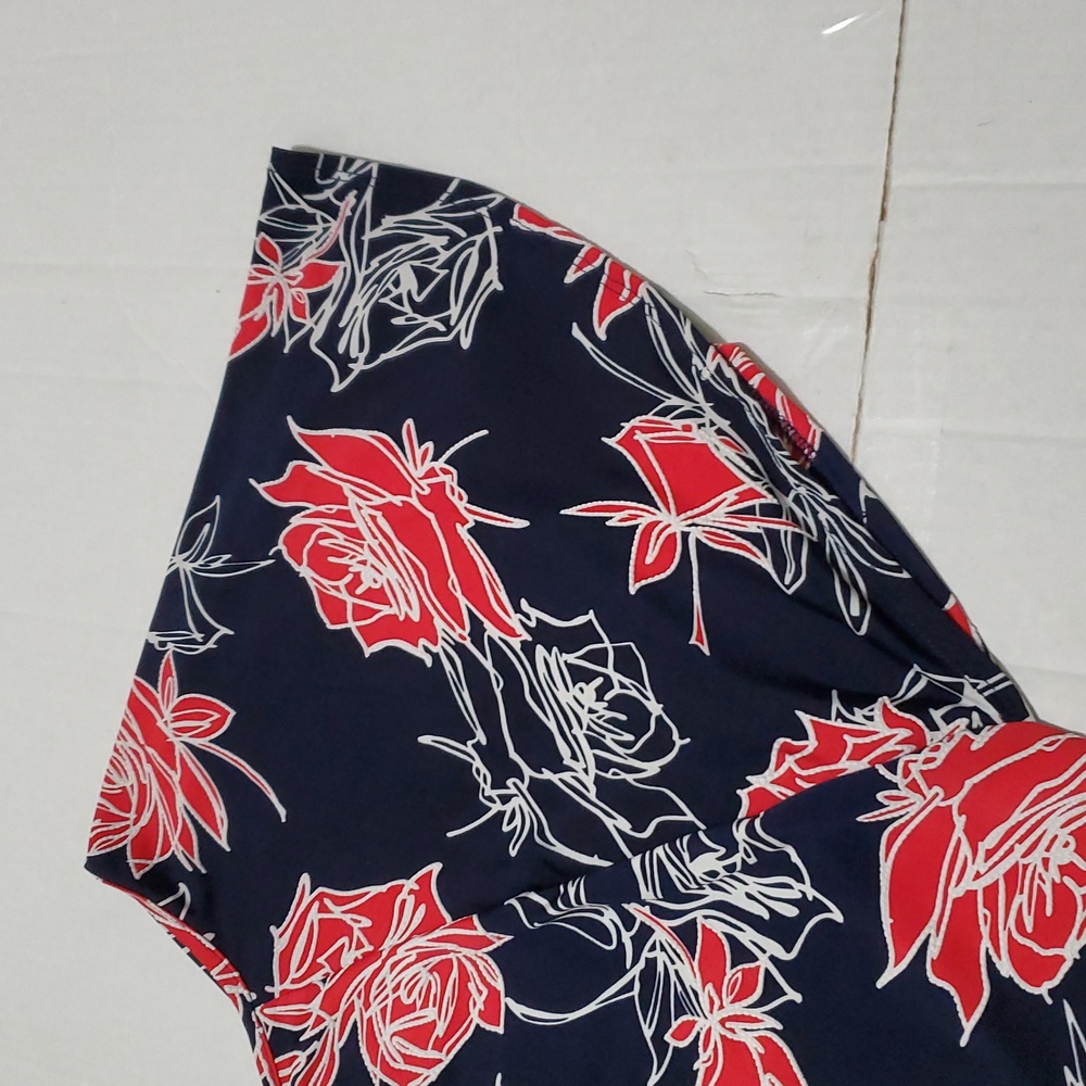 Espresso Navy & Red Roses Floral Flutter Sleeves Jersey Top M - Picture 6 of 7